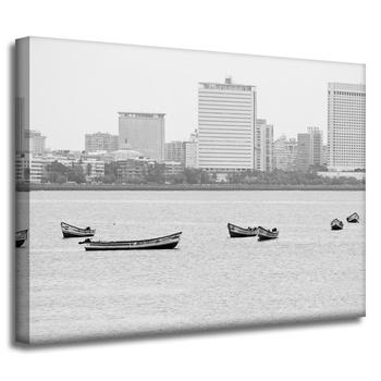 Canvas Print Architecture Boats against the background of the city 40x30 cm